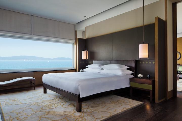 Room 20 of 59