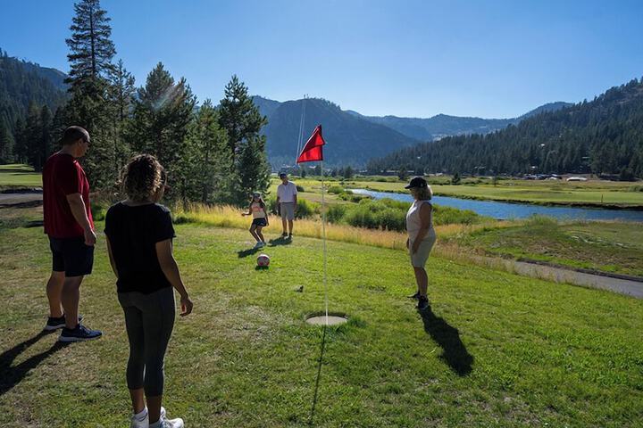 Childrens Activities 133 of 197