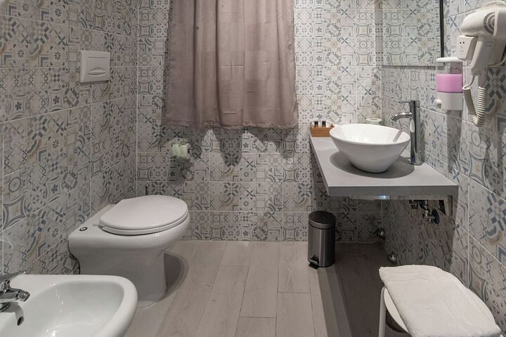 Room 260 of 309