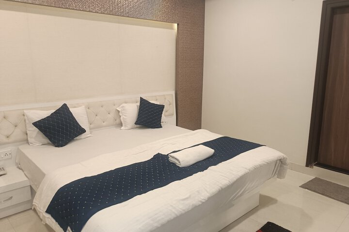 Room 25 of 81
