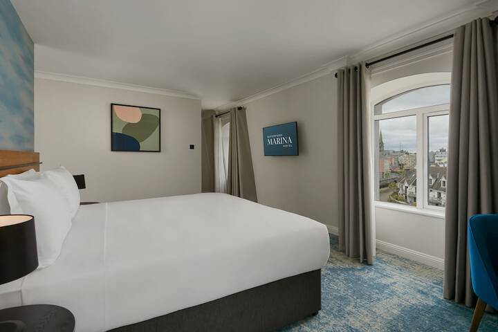 Room 9 of 50