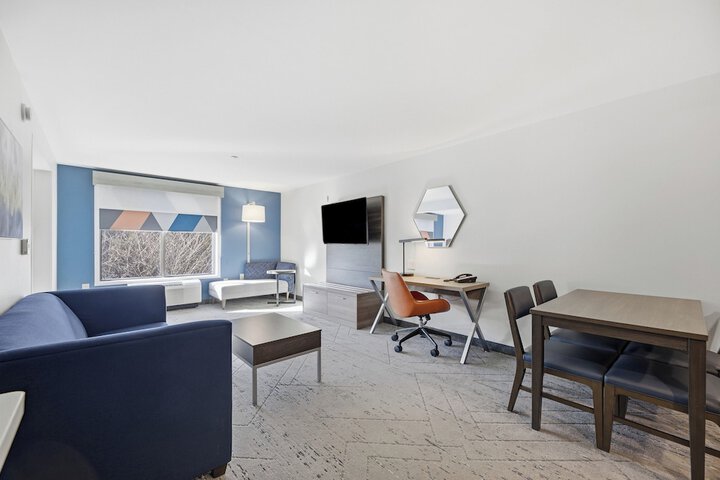 Room 36 of 78
