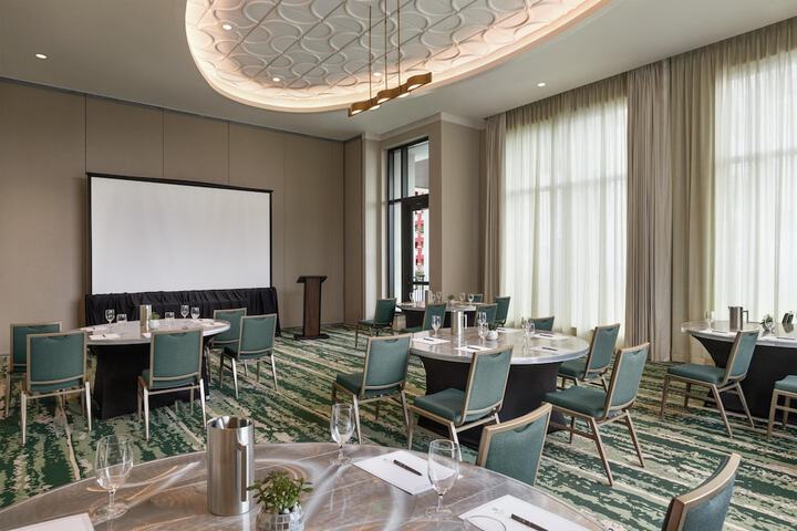 Meeting facility