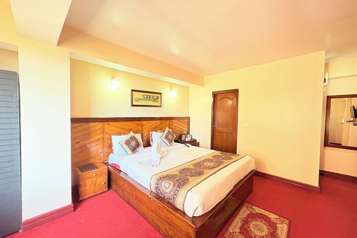 Room 16 of 41