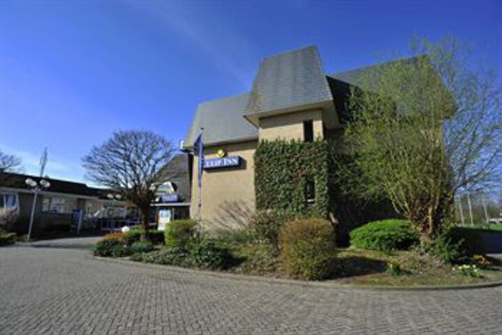 Hotel Front