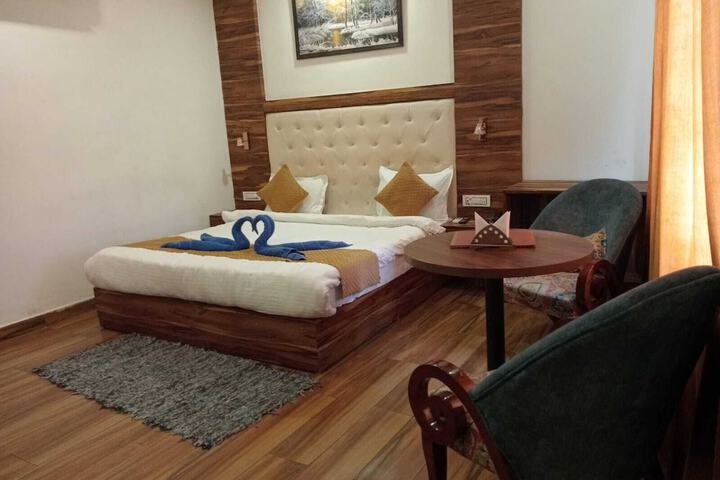 Room 22 of 73
