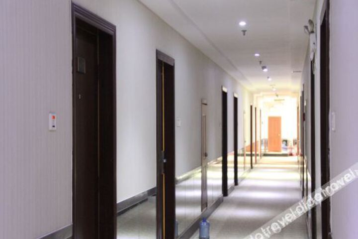 Hotel Interior 11 of 21