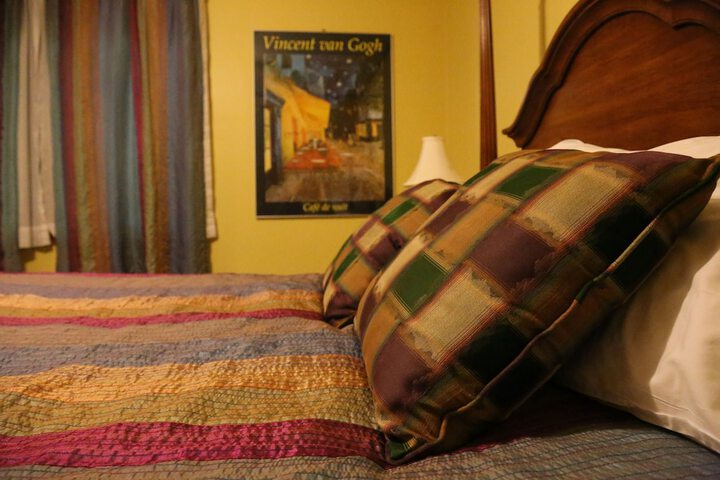 Room 86 of 165