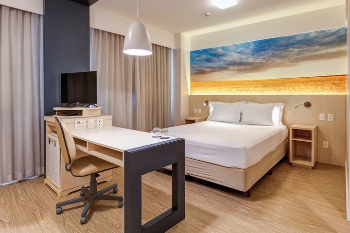 Room 10 of 58
