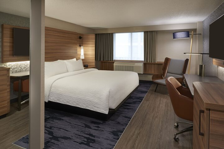 Room 6 of 31