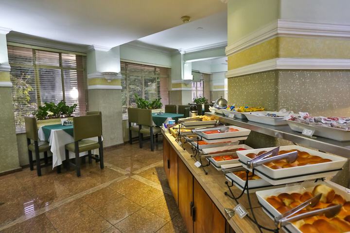 Dining 120 of 156