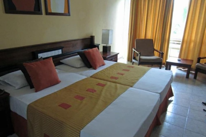 Room 8 of 53