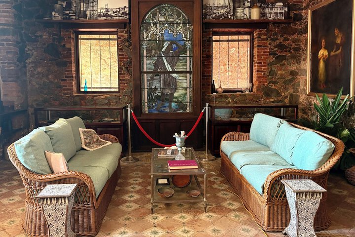 Hotel Interior 6 of 37