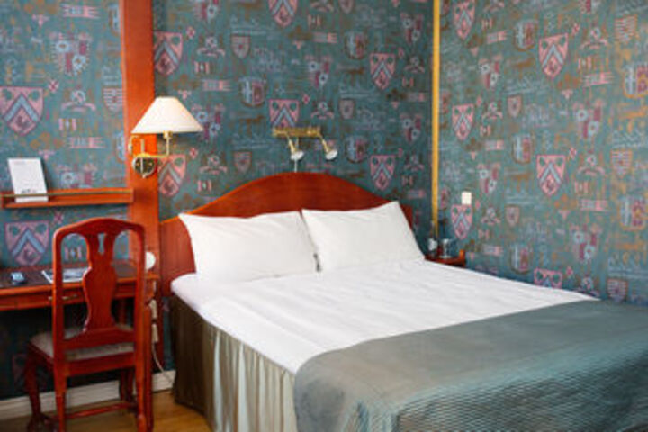Room 27 of 50