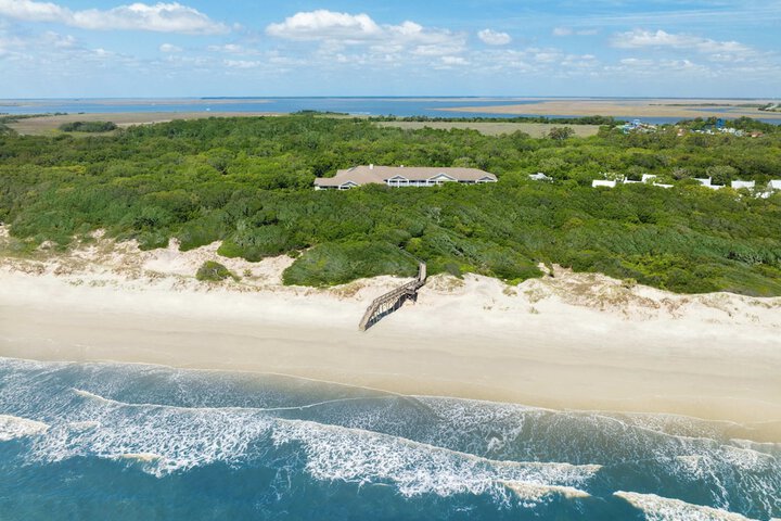 Beach/ocean view