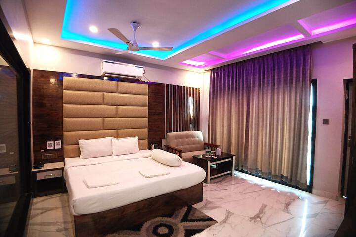 Room 15 of 56