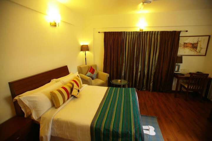 Room 16 of 41