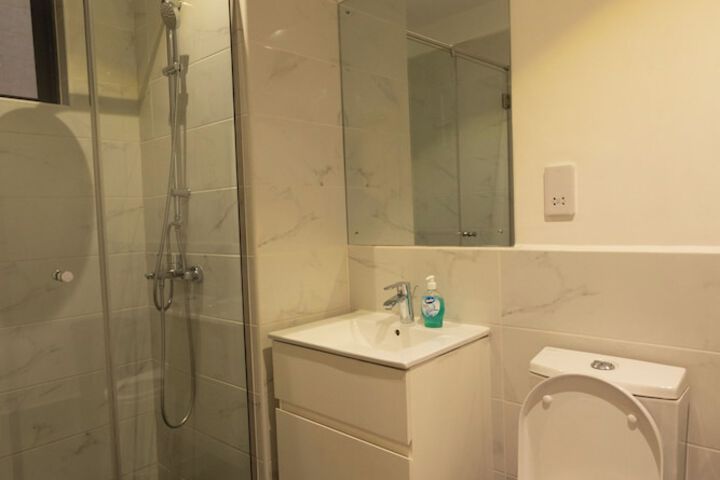 Room 150 of 158