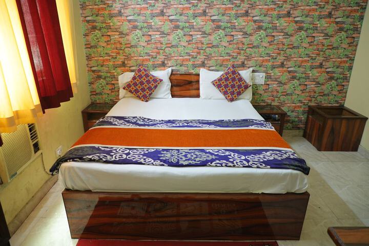 Room 10 of 45