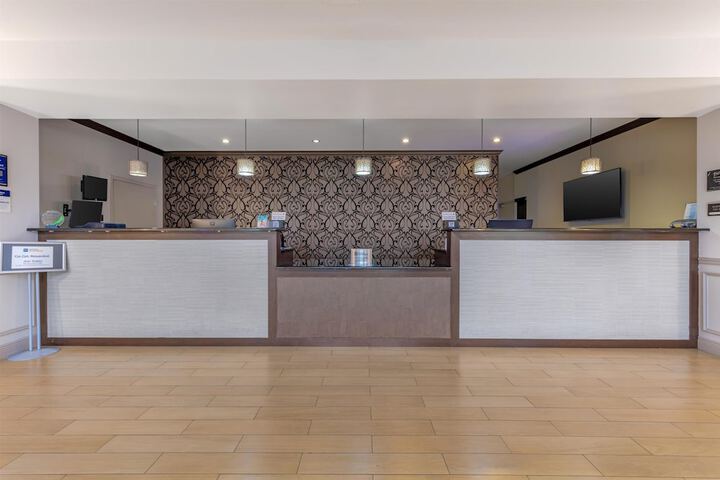 Lobby Photos
