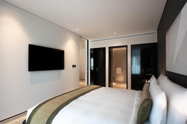 Room 55 of 254