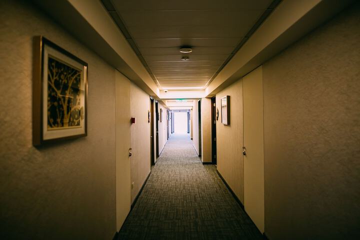 Room 18 of 41