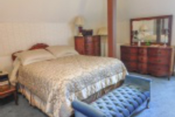 Room 209 of 240