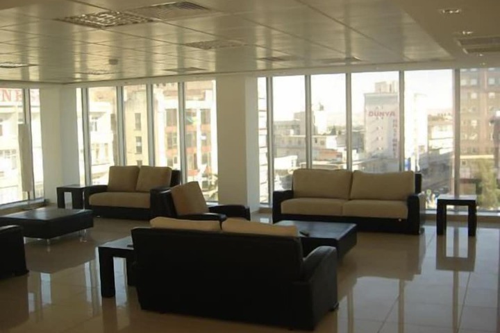 Hotel Interior 6 of 18