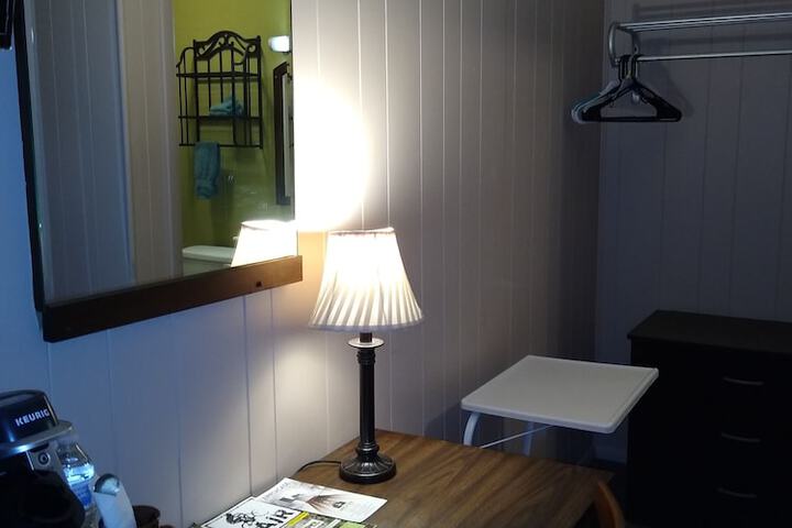 Room 17 of 58