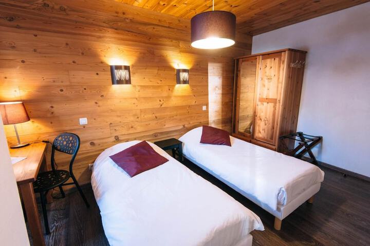 Room 14 of 62