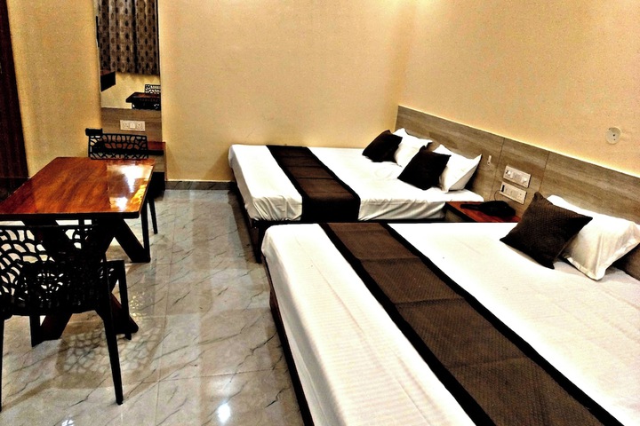 Room 5 of 47