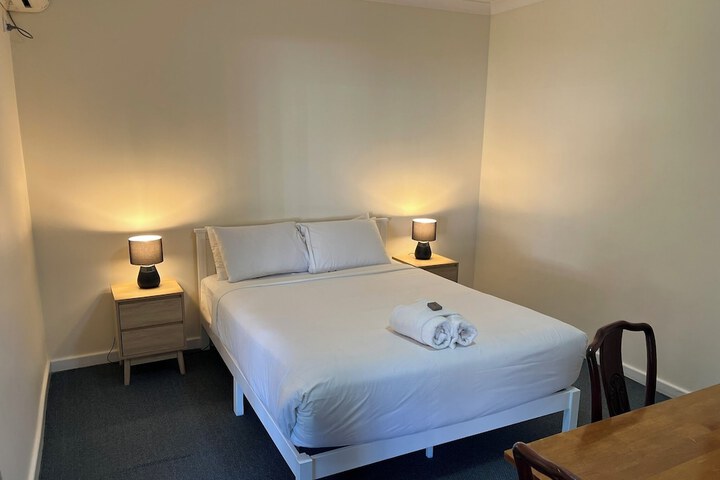 Room 28 of 59