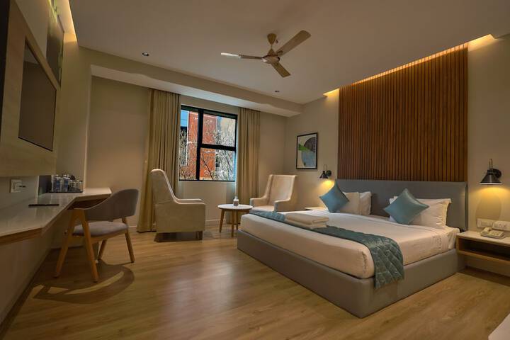 Room 8 of 49