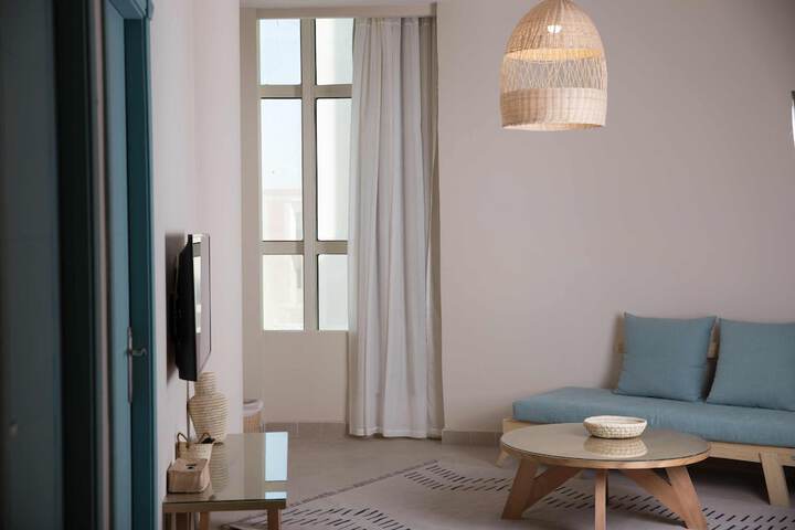 Room 81 of 307
