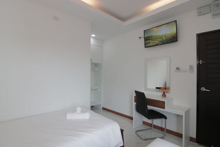 Room 16 of 45