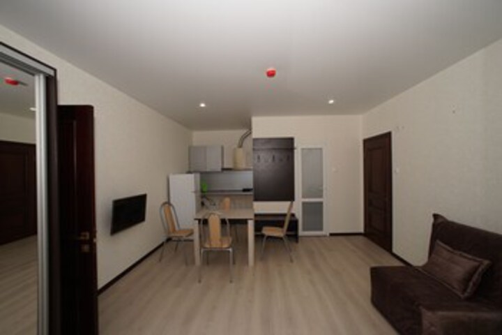 Room 10 of 23