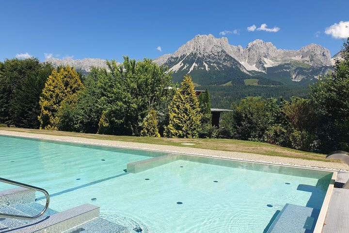 Pool 42 of 94