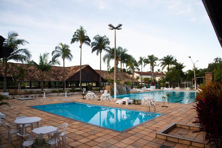 Pool 9 of 18