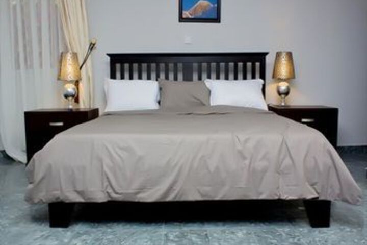 Amara Suites Anike Court