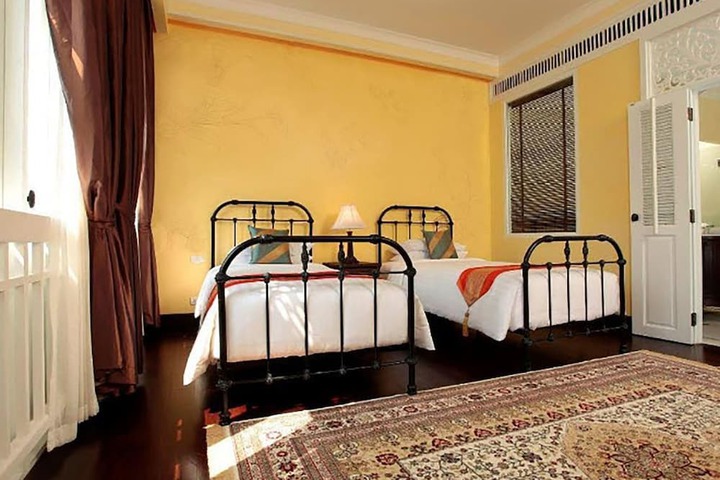 Room 20 of 72
