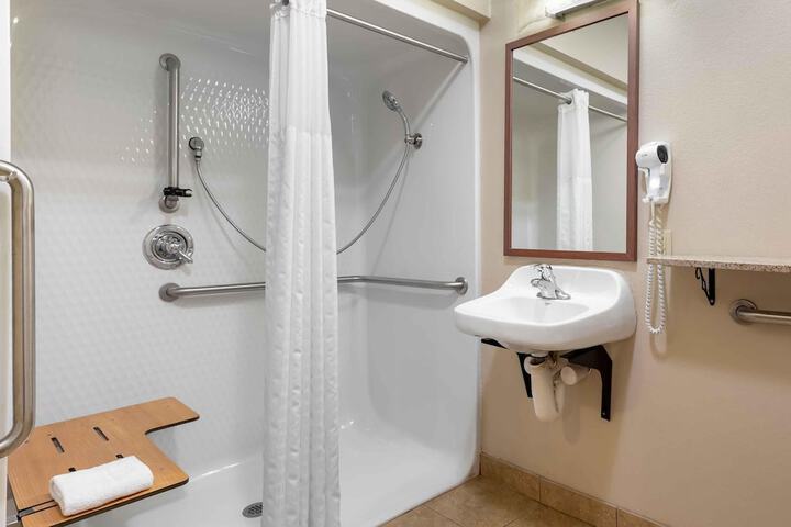 Clean Restrooms