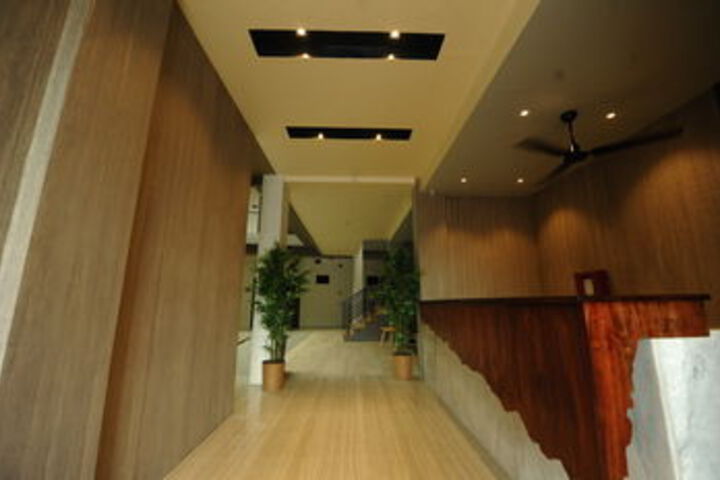 Ballroom/Hall 19 of 28