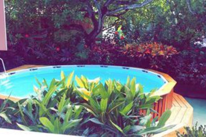 Pool 34 of 38