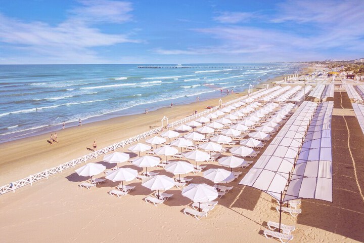 Beach 117 of 122