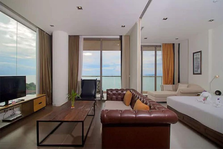 Room 45 of 89