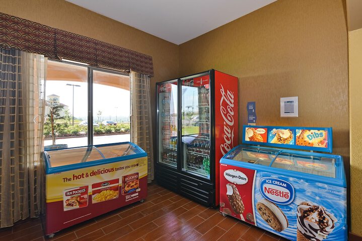 Snack bar
