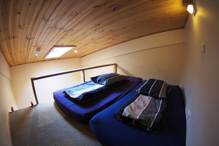 Room 18 of 47