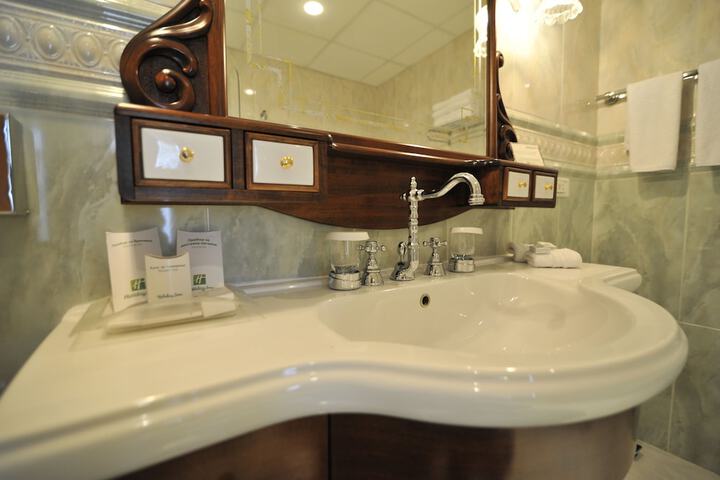 Bath Interior