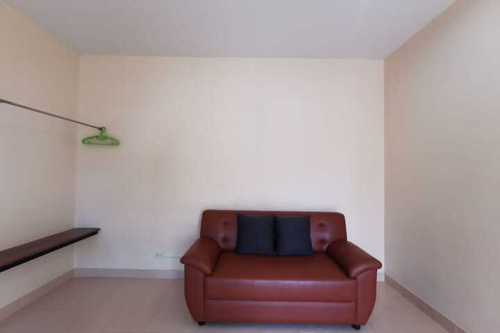 Room 49 of 79
