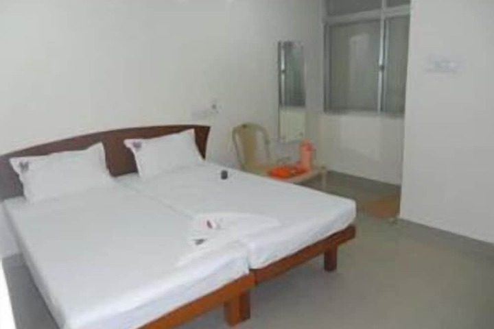 Room 13 of 21